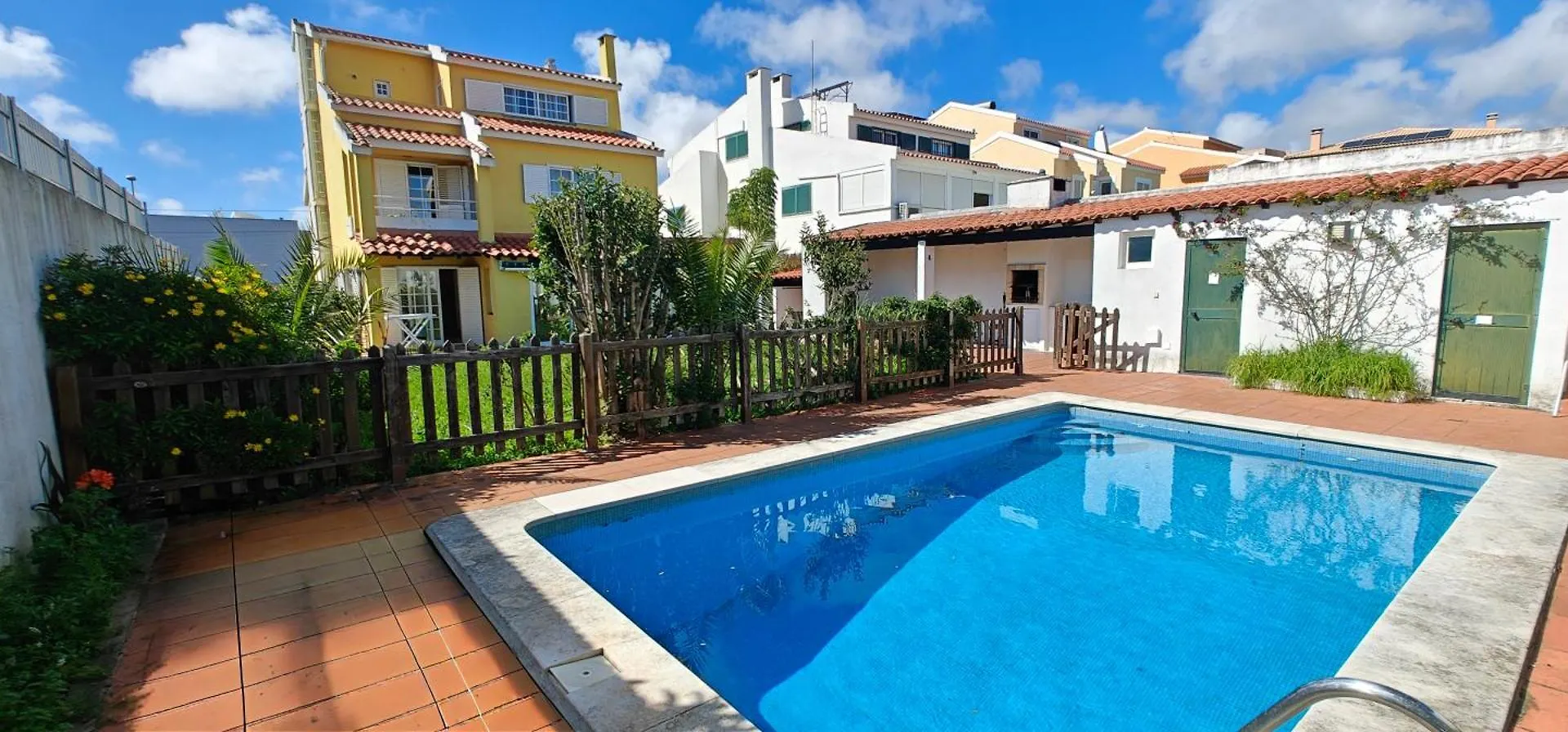 Oceans House Villa Carcavelos  0*, Carcavelos (Lisbon) Portugal