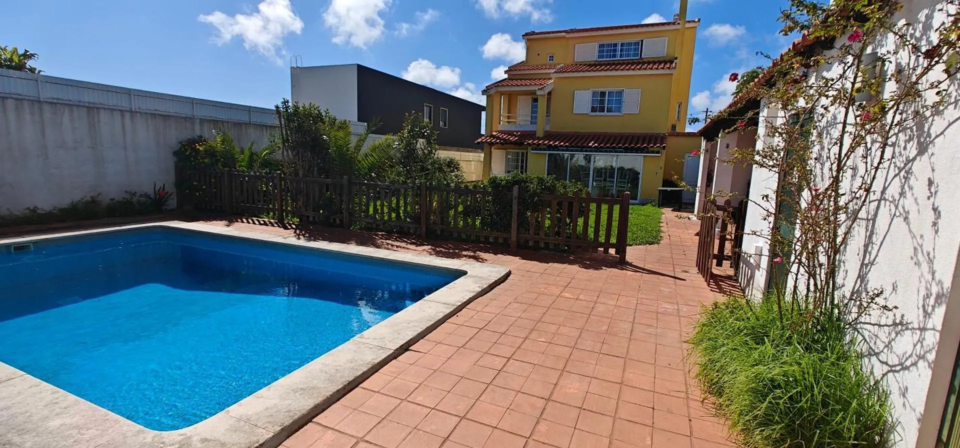 Oceans House Villa Carcavelos  Carcavelos (Lisbon)